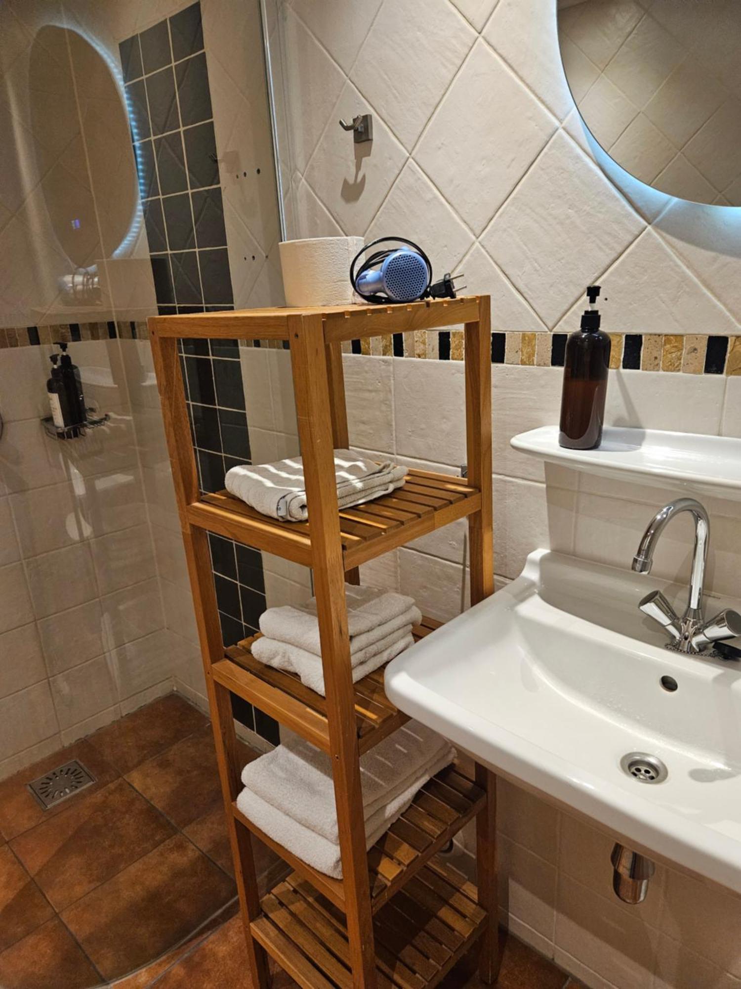 Hotel Dolores Ameland 네스 외부 사진