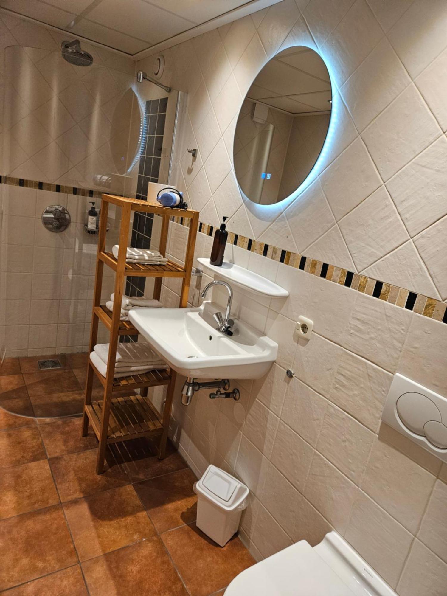 Hotel Dolores Ameland 네스 외부 사진
