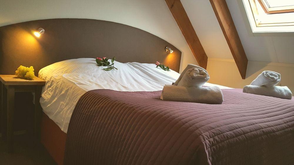 Hotel Dolores Ameland 네스 외부 사진