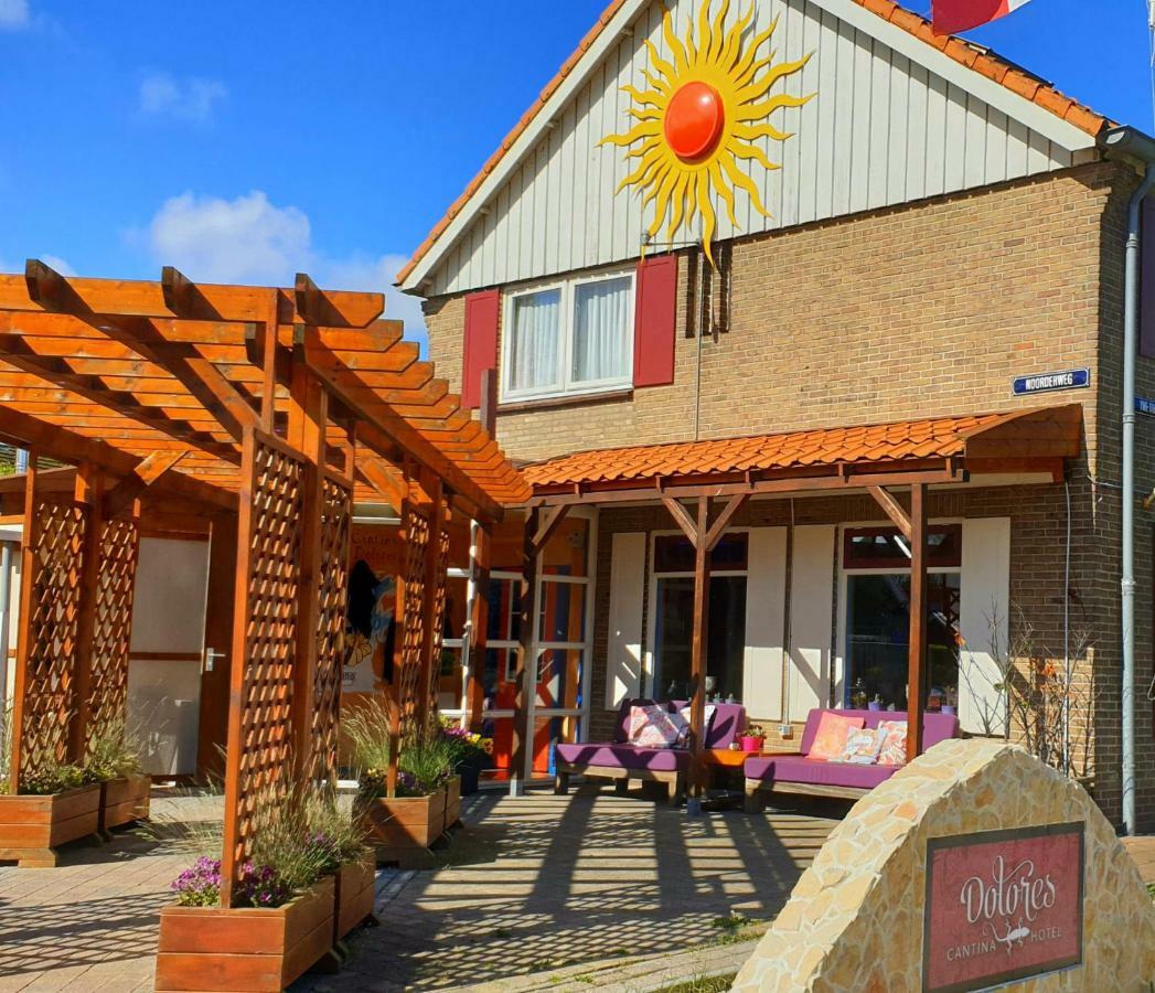 Hotel Dolores Ameland 네스 외부 사진